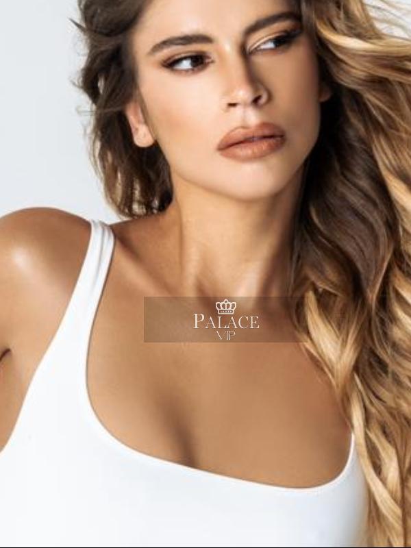 Chloe