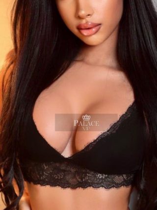 Cecilia, 23 years old French escort in London 